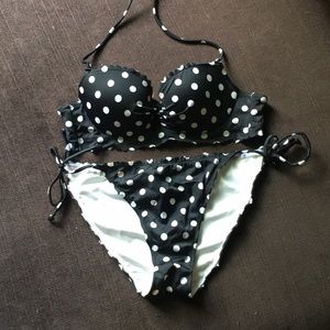 Victoria’s Secret polka dot bikini